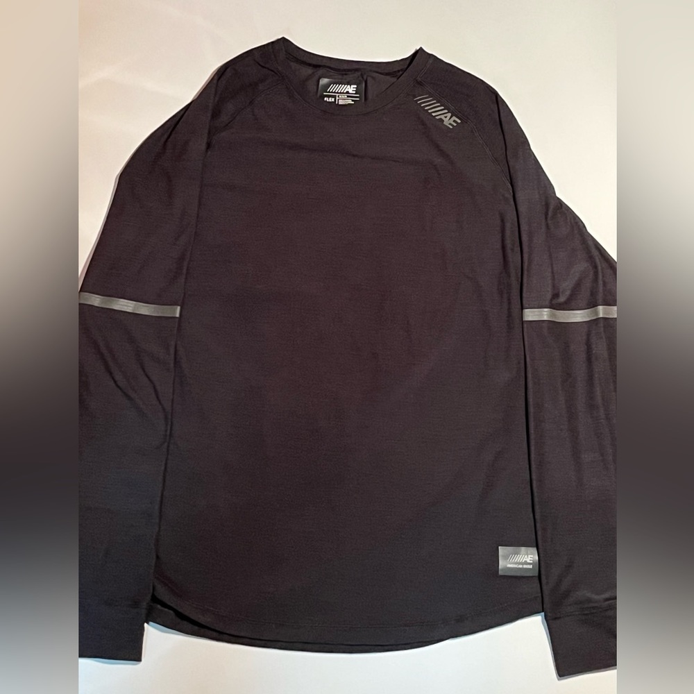 American Eagle Long Sleeve
